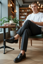 New Trend Men PU Leather Loafers Non Slip Walking Flats Outdoor Slip on Casual Shoes Breathable Man Driving Shoes Business Shoes