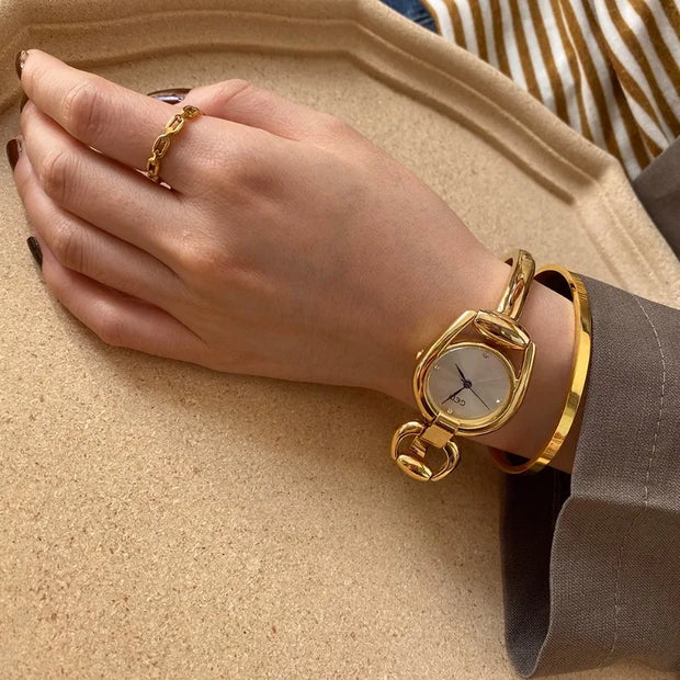 Chic Steel Strap Watch